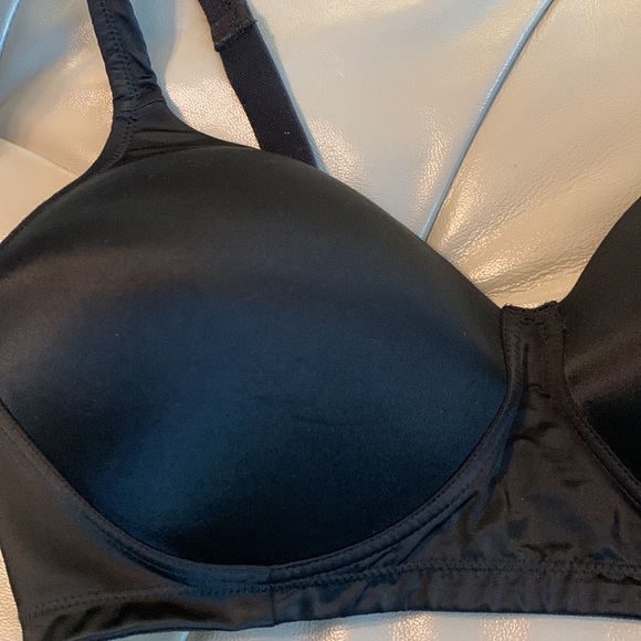 Playtex Women's Secrets Side Smoothing Wire Free Bra - Picture 6 of 11